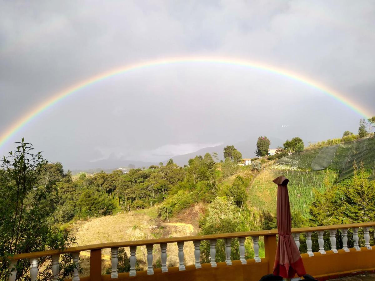 Vista Hermosa Eco Hostal Carmen de Viboral Ngoại thất bức ảnh