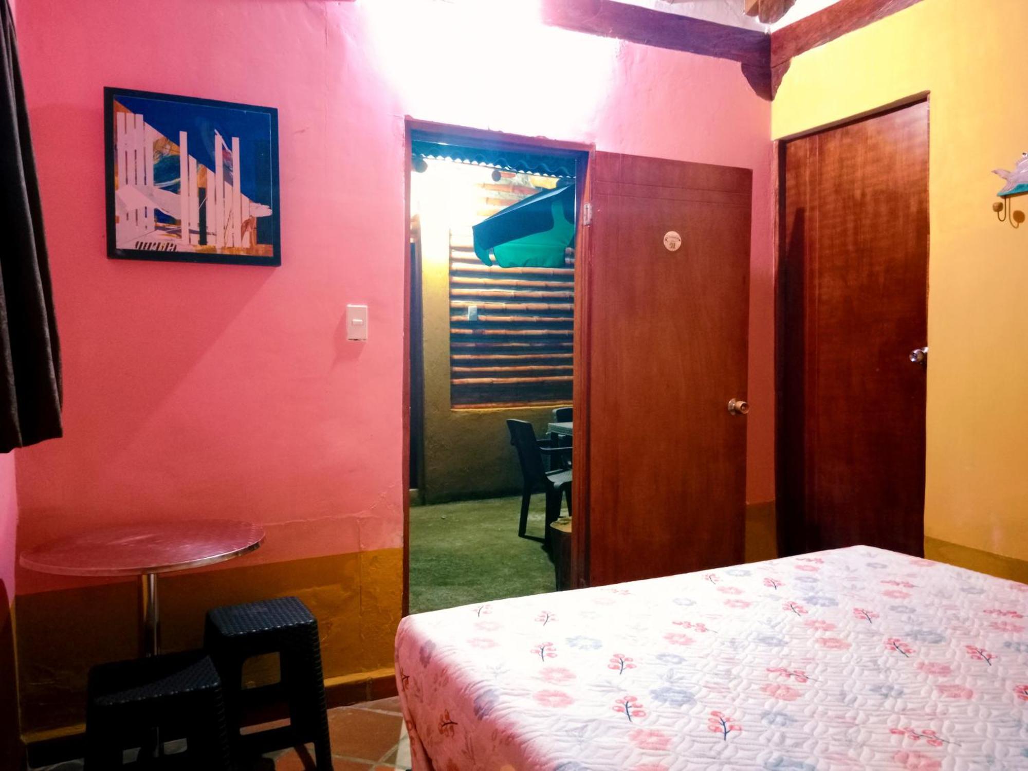 Vista Hermosa Eco Hostal Carmen de Viboral Phòng bức ảnh